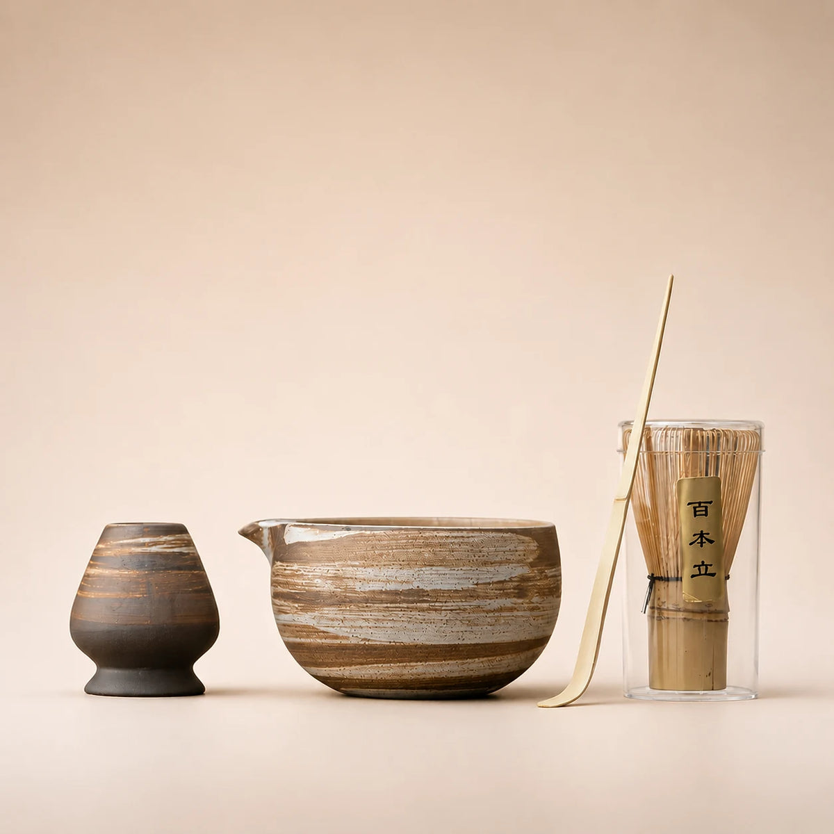 Kit matcha Nagare brun blanc - bol verseur rond en céramique avec support assorti