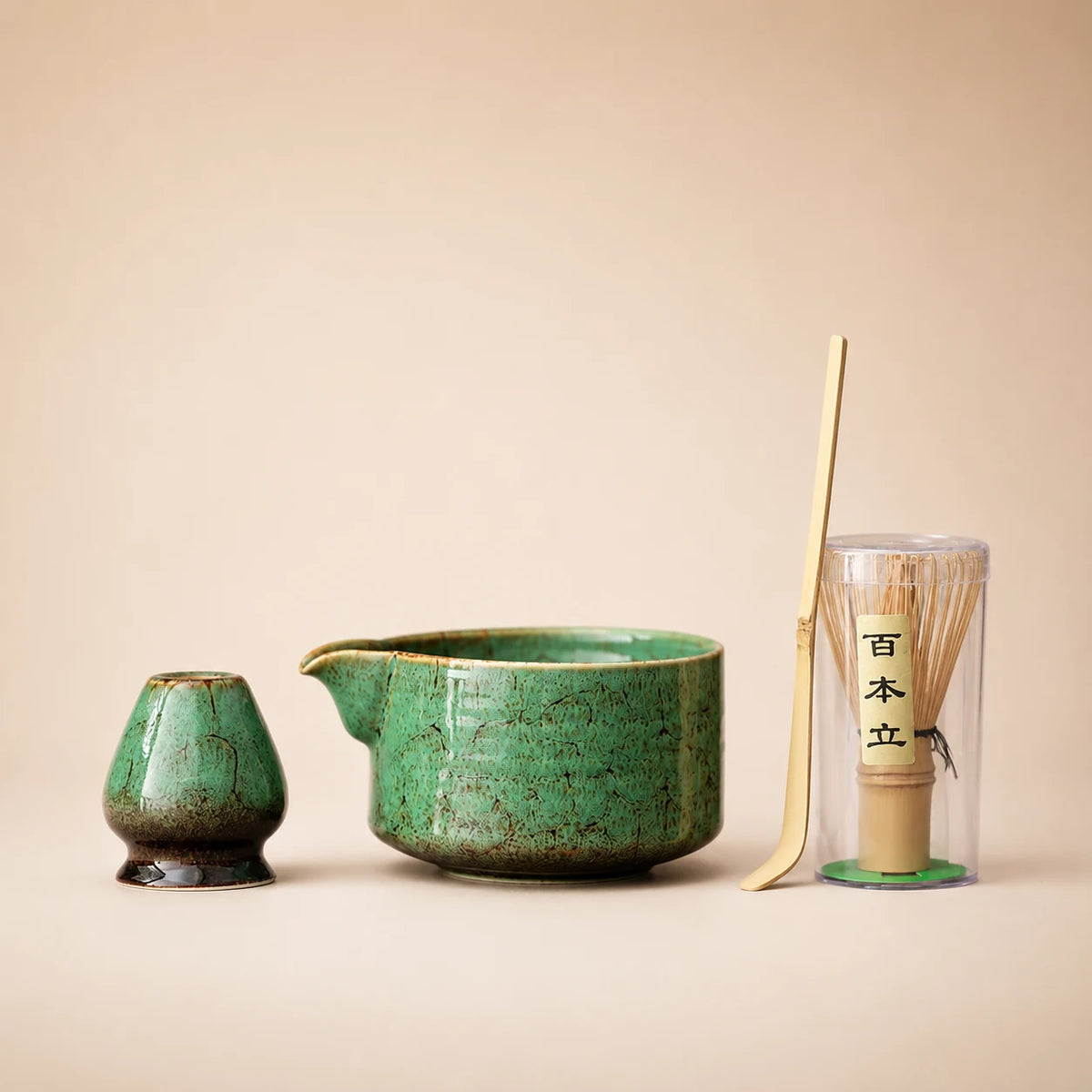 Kit matcha Ryusai vert craquelé - bol verseur 600 ml avec support assorti