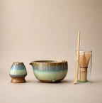 Kit matcha Yohen brun turquoise - bol verseur à glaçure changeante avec support assorti